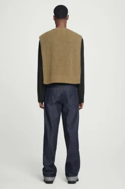 COS WOOL-CASHMERE V-NECK HYBRID TANK- Cashmere | Sweaters & Cardigans
